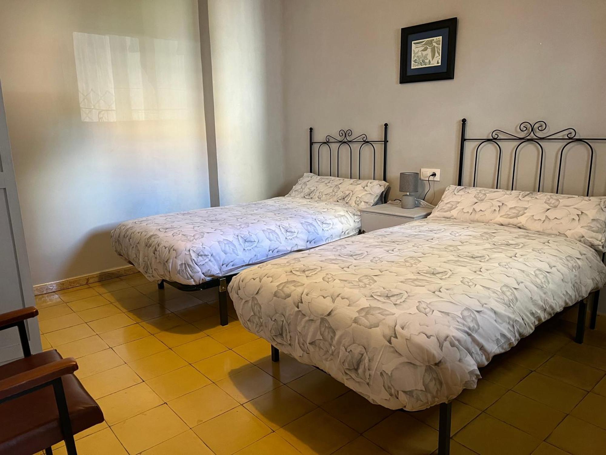 Almendra A Vitalba Apartments ランハロン エクステリア 写真